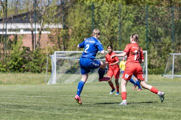 Bild 108 - F TSV Zarpen - Holstein Kiel II : Ergebnis: 2:6